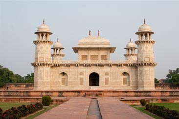 Best Places to visit in Agra