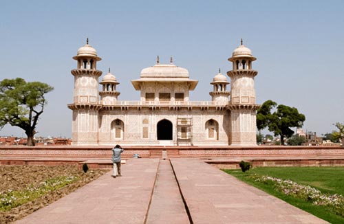 Delhi Agra Tour